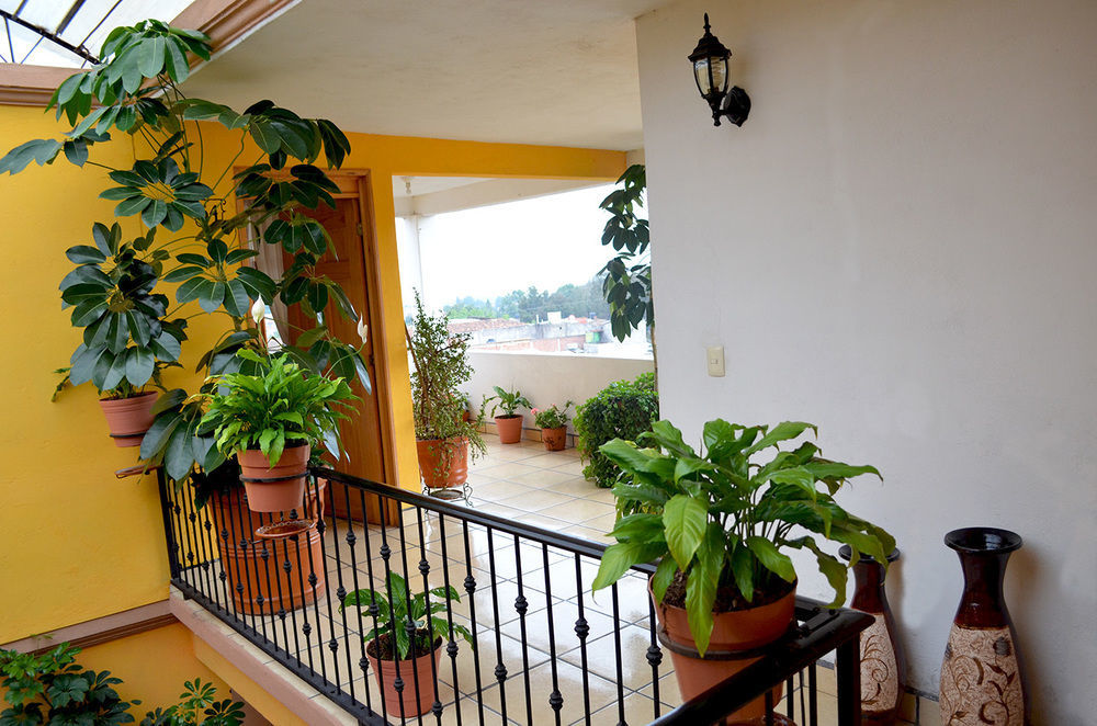 Hotel Posada Camelinas Pátzcuaro Exteriör bild