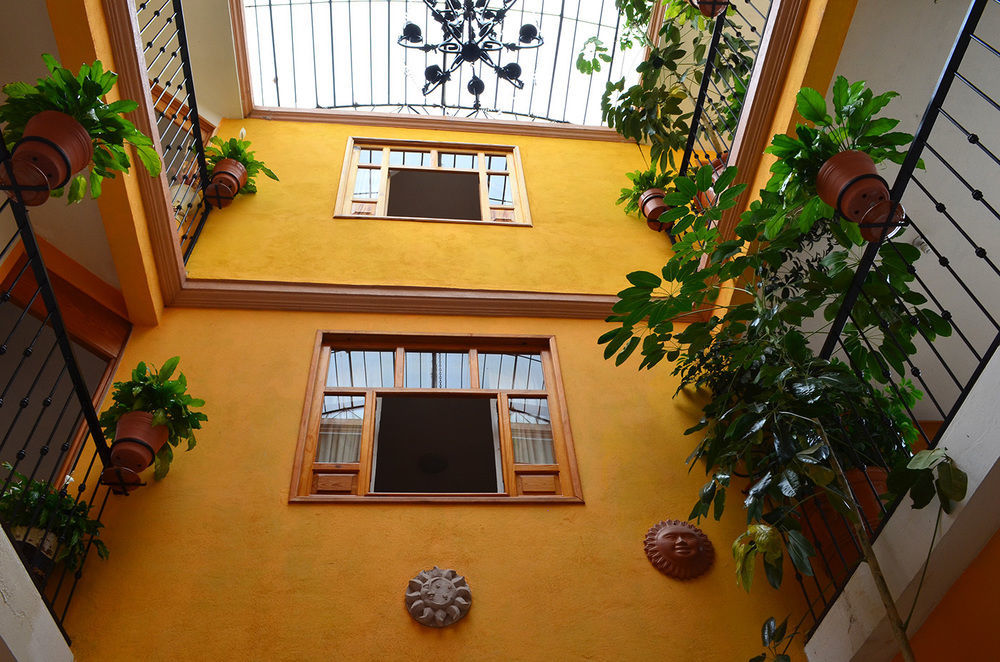 Hotel Posada Camelinas Pátzcuaro Exteriör bild